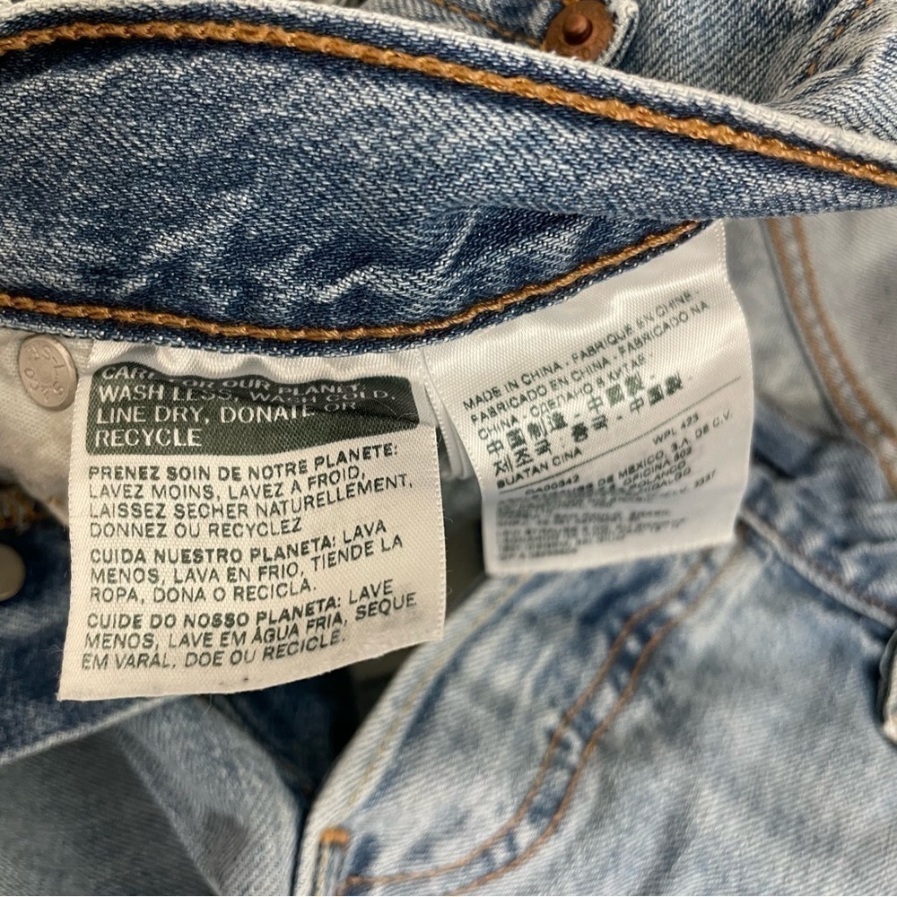 LEVI’S 501 Button Fly Denim Blue Jeans Destroyed Distressed Patch 33” W x 27” L - Picture 14 of 16